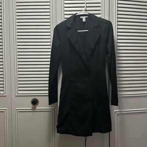 Thin black coat, Charlotte Russe, S